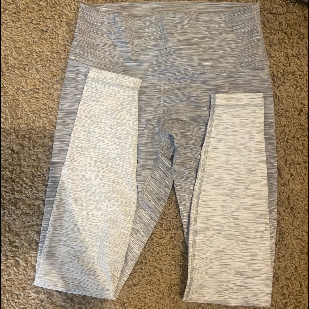 Lululemon leggings size 10